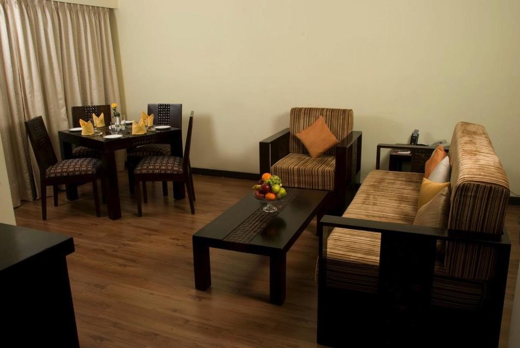 The Residency Karur Hotell Eksteriør bilde