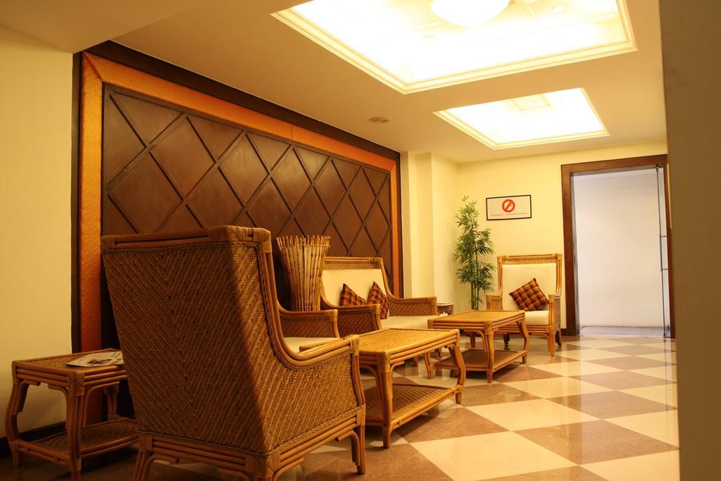 The Residency Karur Hotell Eksteriør bilde
